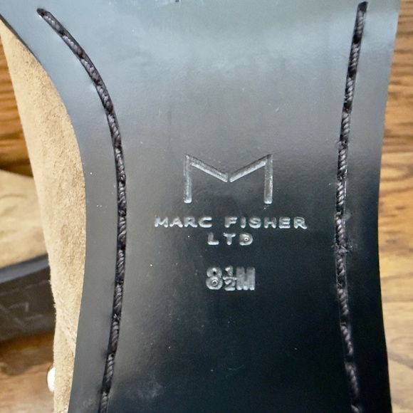 Marc Fisher Studded Chelsea Boot Taupe Suede 8.5 NWOT - Picture 9 of 10